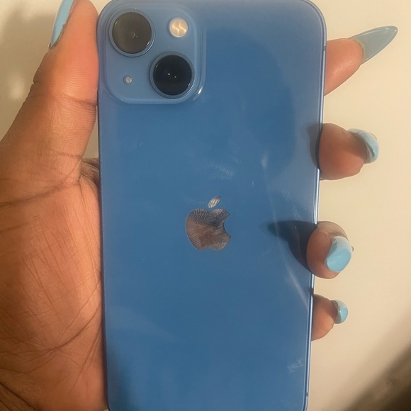 IPhone13 size 6.1inchescolor is blue brand new